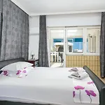Family-friendly With Swimming Pool Sumpetar, Omis - 21633 Sumpetar