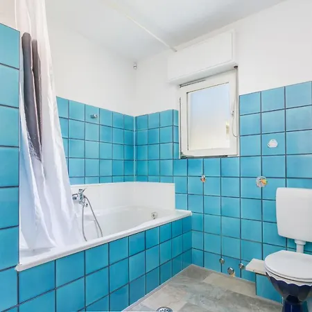 Family-friendly With Swimming Pool Sumpetar, Omis - 21633 * סומפטר