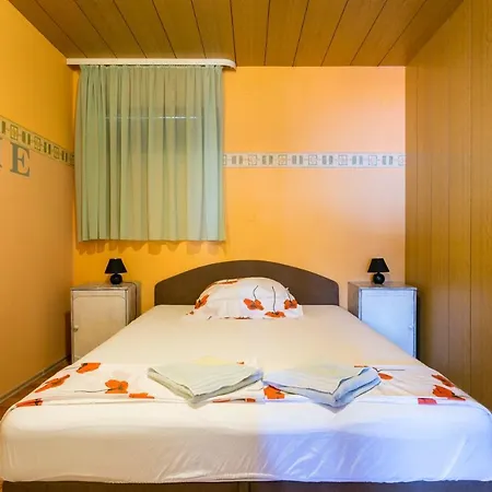 Family-friendly With Swimming Pool Sumpetar, Omis - 21633