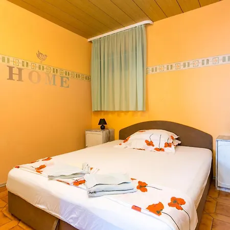 Family-friendly With Swimming Pool Sumpetar, Omis - 21633 דירה *