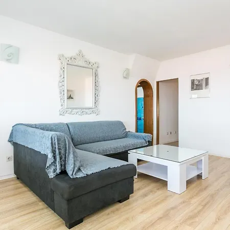 דירה Family-friendly With Swimming Pool Sumpetar, Omis - 21633 *