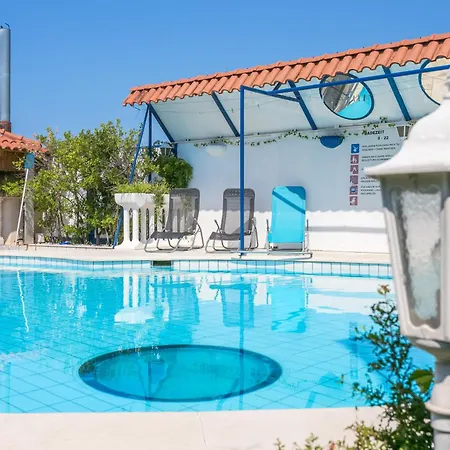 Family-friendly With Swimming Pool Sumpetar, Omis - 21633 דירה סומפטר